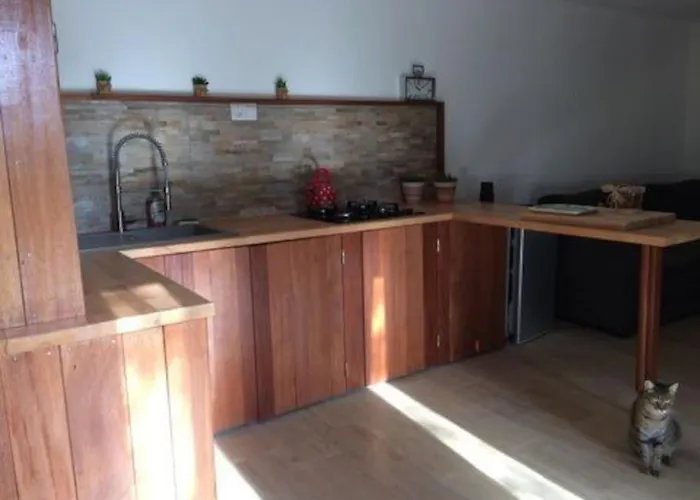 Petite Maison En Pierre Holiday home *