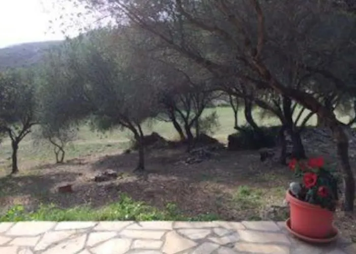 Petite Maison En Pierre * Saint-Florent (Corsica)