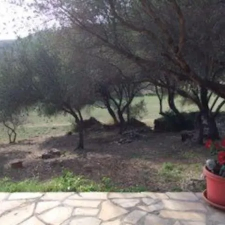 Petite Maison En Pierre * Saint-Florent (Corsica)