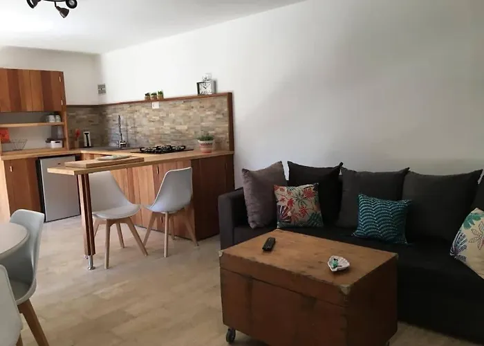 Petite Maison En Pierre Semesterbostad Saint-Florent (Corsica)